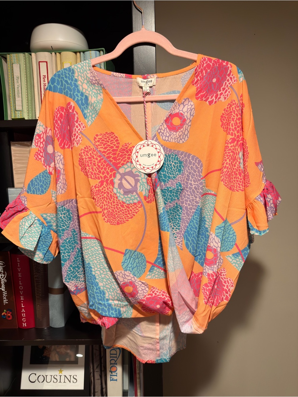 NWT Umgee Orange Floral V-Neck Flutter Sleeve Blouse Small